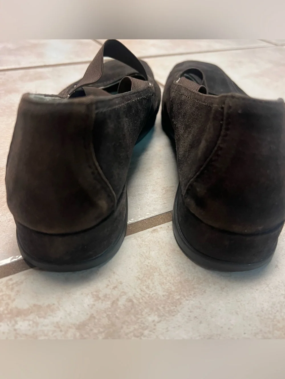 Mephisto Mary Jane Gazelle Air Relax Low Wedge Dark Brown Suede 6.5 Barely Worn